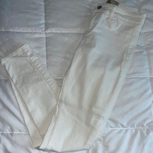 Hollister Super Skinny Jeans